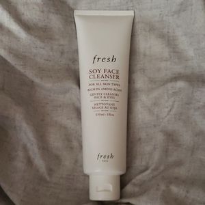 Fresh soy face cleanser
